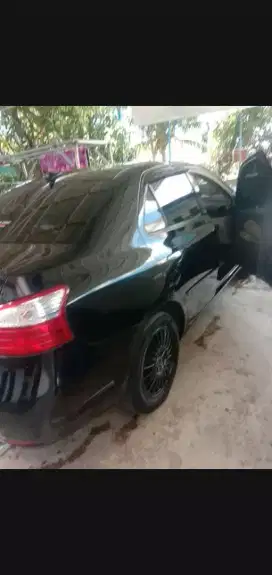Toyota vios tipe G asli