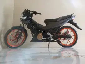 Satria fu 2013 warna hitam abu