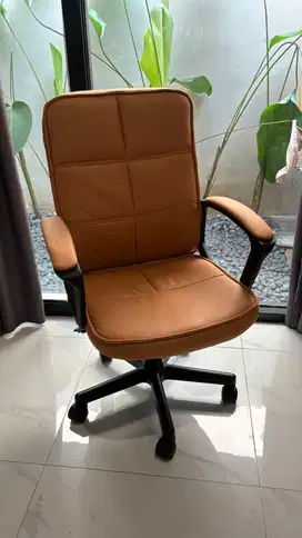 ￼Informa Odin Kursi Kantor Tempat Duduk Kerja Dengan Roda Office Chair