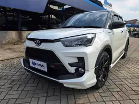 DP 5% Toyota Raize 1.0 GR Sport Two Tone Bensin-AT 2022 NZS