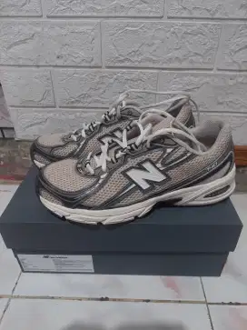 New Balance 740
