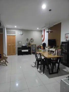 Dijual Rumah Bagus Dekat Dengan Gerbang Toll di Taman Modern Cakung