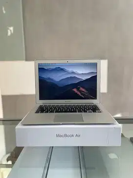 MacBook Air 13 Inch 2014 RAM 8/128 GB