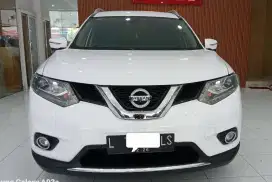 Nissan  XTRAIIL 2015 Bensin Matic