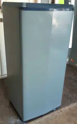 KULKAS SANYO 1 PINTU
