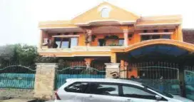 DILELANG Rumah Murah Bagus 2 lantai SHM di Jl. Kencana Wangi