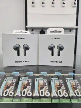 Samsung Galaxy Buds 3 Warna Silver Garansi Resmi