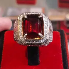 Natural hessonite garnet