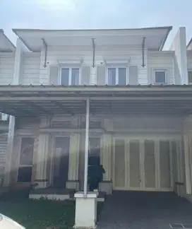 Dijual Rumah Bagus Siap Huni di Greenwich BSD City
