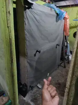 Di jual cepat murah aja dari pada di gudang dipan alas kasur 180x200