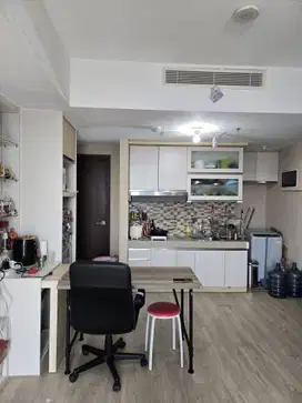 Di jual cepat unit 2 Bedroom tower 2 URESIDENCE Apartment Lippo Krwc