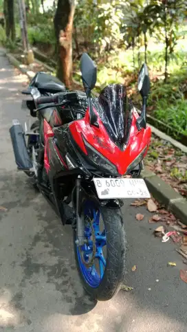 Honda CBR 150R tahun 2019 surat lengkap ABS