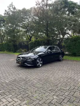 [ODO 3RB] Mercedes Benz C 200 Avantgarde 2023