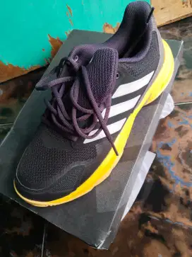 Jual sepatu adidas
