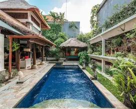 Villa For Rent Villa Tunjung lokasi Jalan Pantai Batu Belig, Canggu