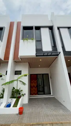 Rumah Strategis di Beji Dekat UI, Toll Kukusan, Stasiun Depok
