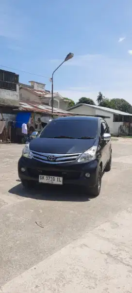 Toyota avanza tahun 2013