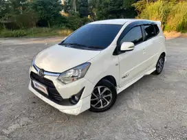 Pajak Panjang Toyota Agya 1.2 G TRD Sportivo Bensin-AT 2018 Putih LADW
