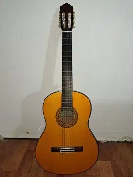 Dijual Gitar Klasik Yamaha C80 Bekas – Rp 1.400.000 (Nego)