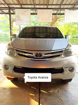 Toyota Avanza 2012 Bensin