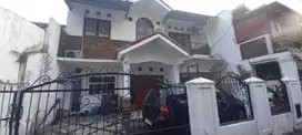 Rumah BUTUH JUAL CEPAT di Tebet Barat dalam