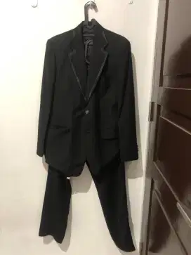 Jas formal baru