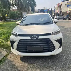 Toyota Avanza Putih E AT NIK 2022 km Pajak sd Maret 2026 Harga CASH