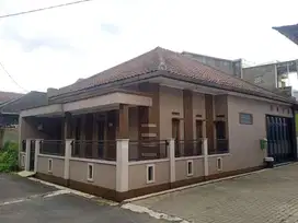 Rumah Cisangkan Hook Lokasi Strategis 1 Menit Veledrome Cimahi