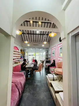 Over Kontrak Ruko Nail Salon