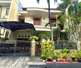 Dijual Rumah Permata Buana - 160 m2 1,5 Lantai TERMURAH !