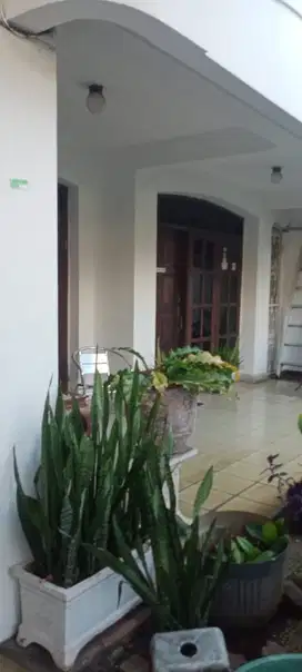 Dijual Rumah Dekat Grand Galaxi Bekasi Selatan