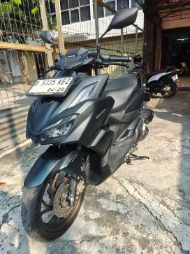 Vario 160 abs 2024 km 12rb dp 1jt kez ota