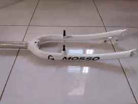 Fork Sepeda Merk Mosso Ori