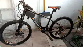 SEPEDA MTB GENIO