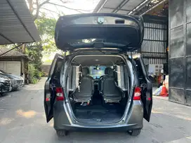 Tipe tertinggi Freed PSD 2011 double sliding door