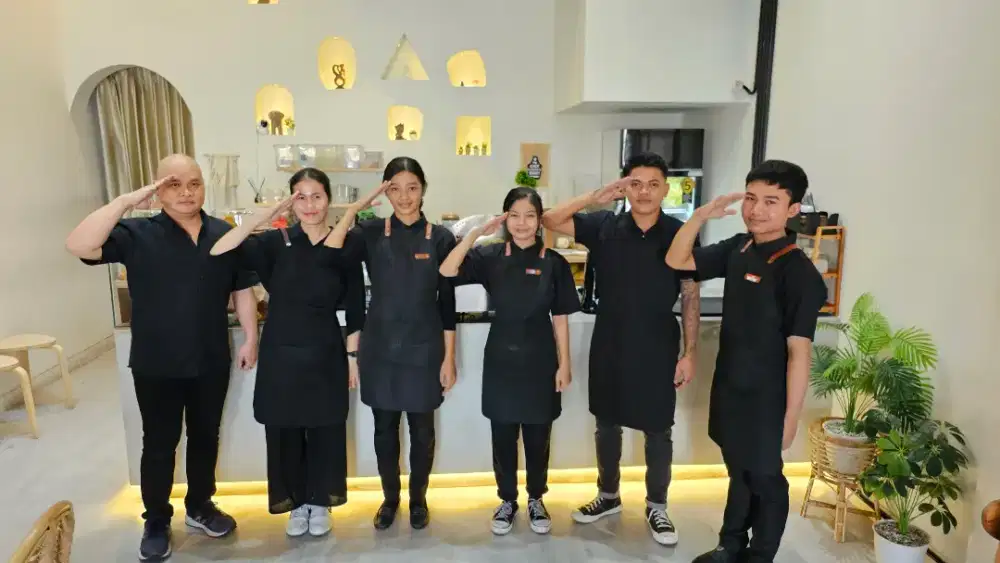 Barista, Kitchen, Kasir, Waiters (Diharapkan berpengalaman)