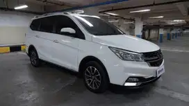 M TDP Rendah Wuling Cortez 1.5 CT Lux Bensin-AT 2019 Putih C9JPF
