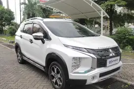 M TDP Rendah Mitsubishi Xpander 1.5 Cross Premium-AT 2022 Putih CDKHB