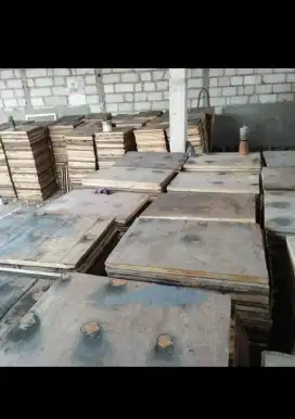 Palet paving eks kontainer