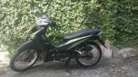HONDA REVO FIT 2012
