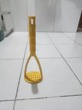 Alat penghalus kentang