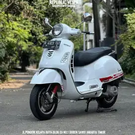 JUAL MURAH VESPA GTS 150 3V TAHUN 2014 PERFECT CONDITION