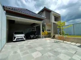 Rumah mewah puri citraland ada KOLAM RENANGNYA jual cepat