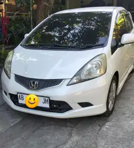 Di jual Honda jazz RS 2010