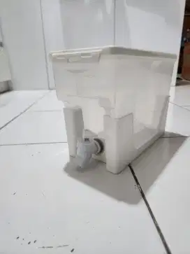 Teko bekas plastik