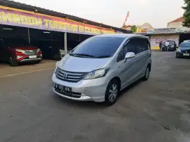 Honda Freed E PSD matic 2010 (DP 4 JT)