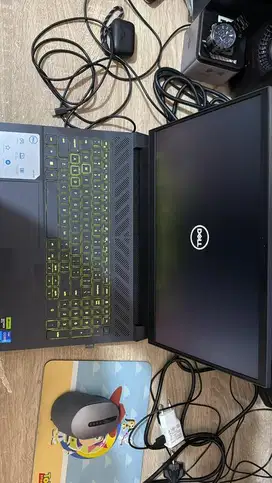 Laptop Dell G15 5530 (i7 13650HX RTX 4060) DELL OFFICIAL