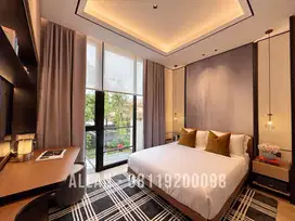 Rumah 4 kamar ada balkon Taman Diponegoro Lippo Karawaci