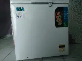Dijual freezer RSA CF 210 tangan pertama