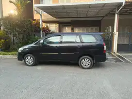 Toyota Kijang Innova 2013 Bensin